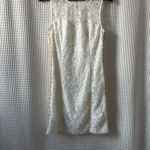 Lilly Pulitzer size 8 Mila white lace sheath dress with gold braid detail party